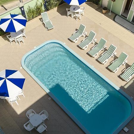 Hotel Cores Do Mar Bombinhas Exterior photo